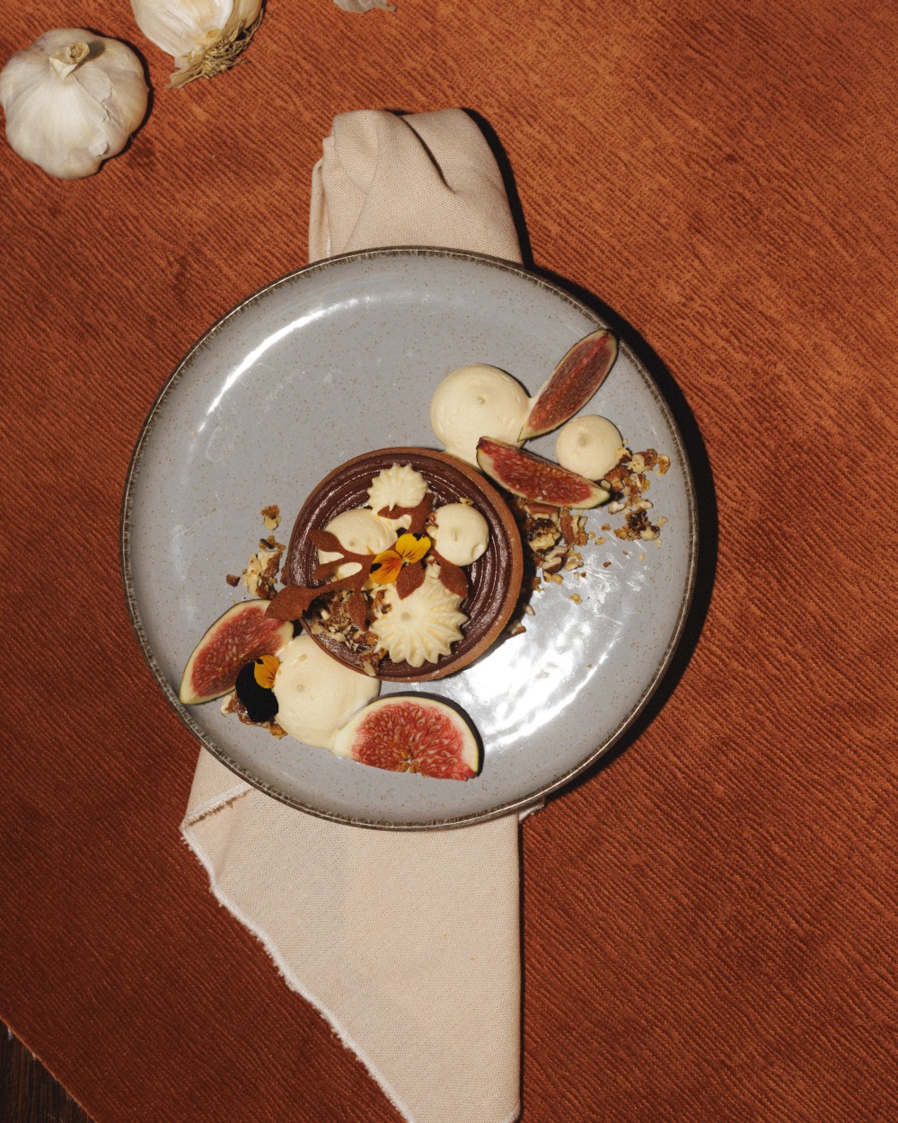 Pekándiós-fügés tarte csokoládéval